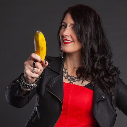 La pionera de la “dieta de estiramiento facial” afirma que consumir más fruta hará que uno parezca más joven