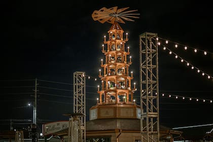 La pirámide es una de las estructuras más impresionantes de la temporada en Alabama (Fuente: X)