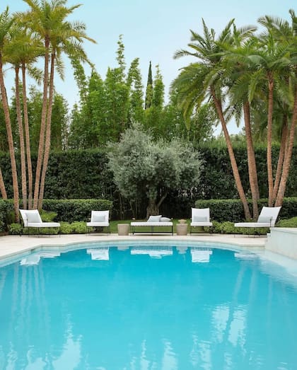 La piscina es uno de los espacios favoritos de la actriz (Instagram/@luxury)
