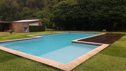 La piscina también posee formas geométricas.