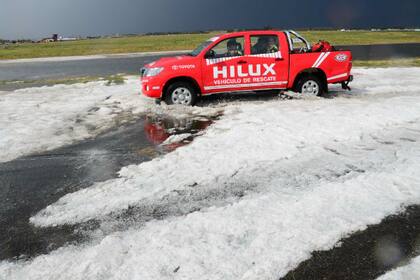 La pista de San Luis tras el granizo