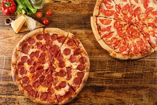 Pizza de peperoni estilo Nueva Yok