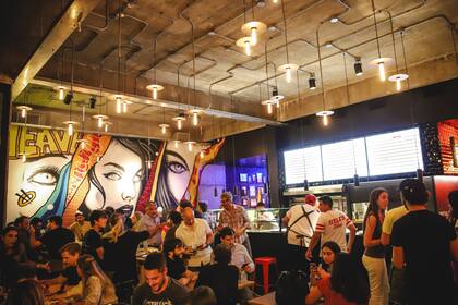 La pizza inspira Hell´s, en Palermo, transporta a Nueva York