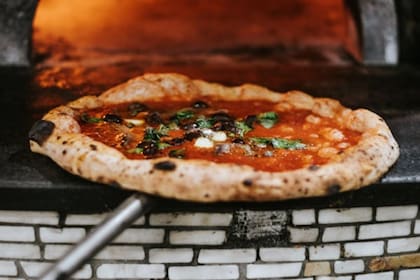 La pizza italiana es uno de los clásicos más populares en cuanto a la comida