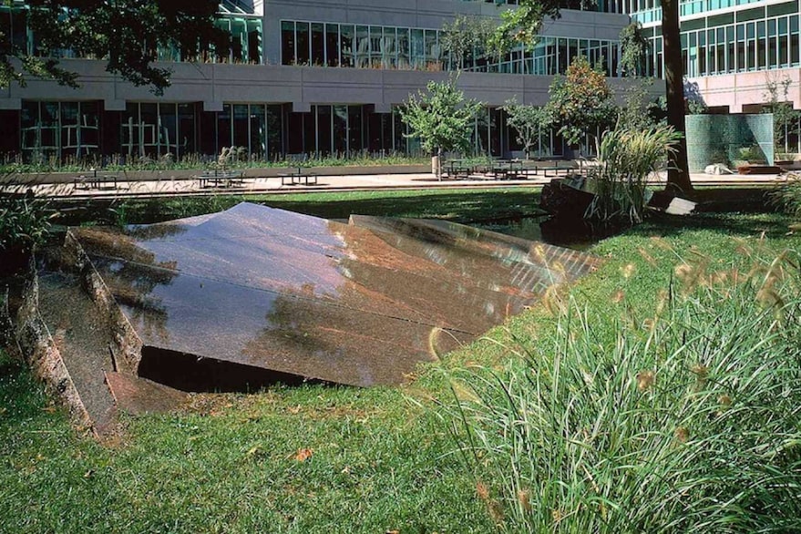 Kryptos: la enigmática escultura de la CIA que esconde un secreto ...