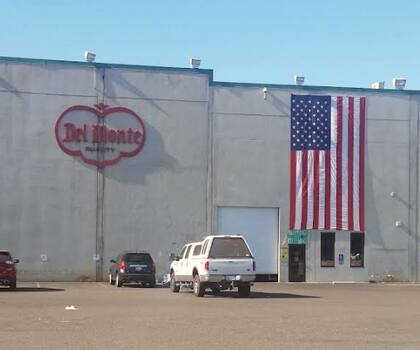 La planta de Modesto produce diversos productos de fruta enlatados y envasados