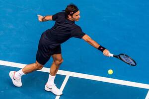 Federer, el irrompible: un jinete que salta lesiones mientras otros se tropiezan
