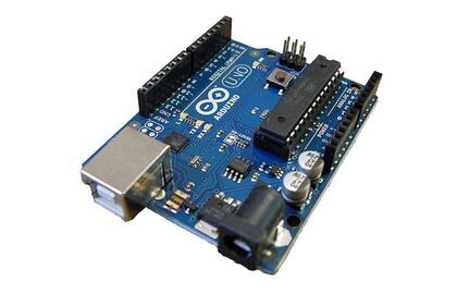 La plataforma Arduino es pionera en el desarrollo de proyectos de hobbistas, y también está presente en la creación de robots educativos para los más chicos