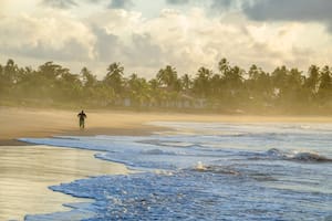 La playa de Guaruja es un paraíso de aguas cálidas y sol eterno