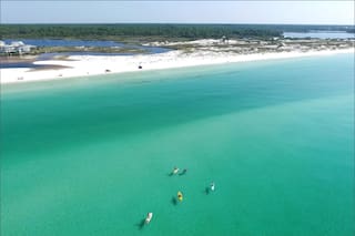 La paradisiaca playa alejada de las grandes ciudades de Florida ideal para descansar