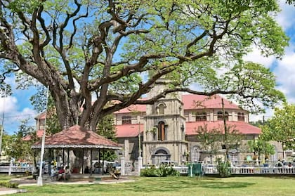 La plaza Derek Walcott en Castries, Santa Lucía