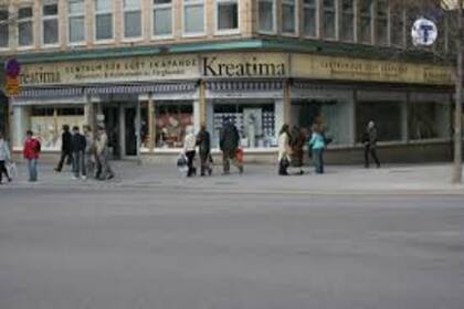 La plaza donde asesinaron a Palme en Estocolmo