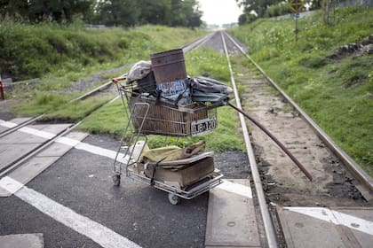 La pobreza bajó en el primer año de Milei: fue de 38,1% y hay 17,9 millones de pobres