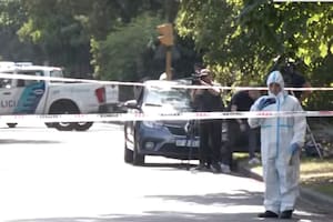 Una bala perdida hirió de gravedad a una niña de 12 años, que pelea por su vida