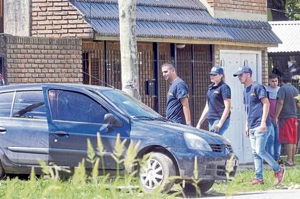 Continúa la búsqueda de Exequiel Omar Horacio Sanso, el hijo de una de las víctimas del triple crimen de La Plata.