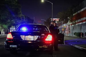 Alerta por los robos en Los Ángeles: el plan de Karen Bass y LAPD