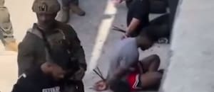 Un impactante operativo comando detuvo a un grupo de sospechosos que iba a Bondi Beach