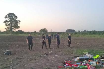 Vecinos ayudaron a la policía a participar de la búsqueda y los rastrillajes