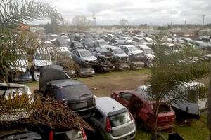 Córdoba: cuatro comisarios fueron imputados por el robo de autopartes