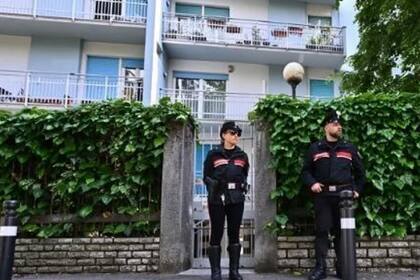 La policía italiana custodia el lugar del hecho