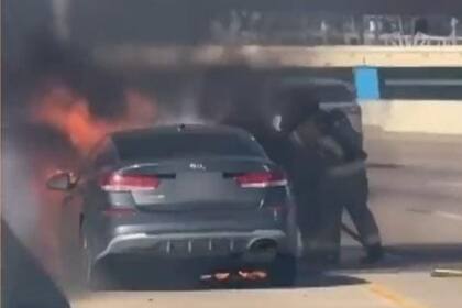 La policía local en lugar de asistir a Guadalupe Perdomo, la arrestó