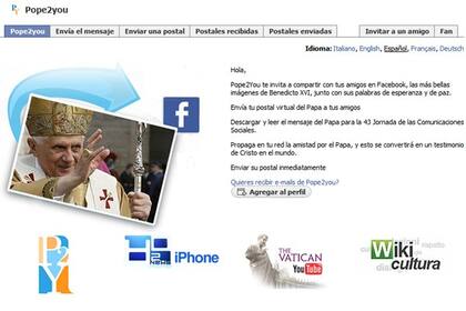 La portada de la aplicación Pope2you desde Facebook, que permite enviar postales con la imagen de Benedicto XVI entre los usuarios de la red social