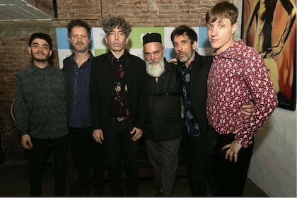 La Portuaria se volvió a reunir en 2018; acá en los camarines de La Trastienda