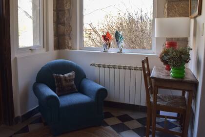 La posada abunda en rincones ideales para leer, relajarse o mirar el paisaje