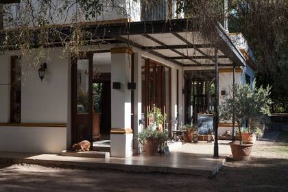 La posada tiene el encanto de las antiguas casonas riojanas de estirpe.