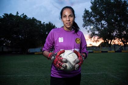 La pose de Vanina ante la cámara de LA NACION.