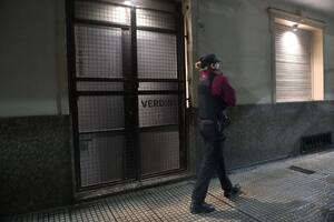 Reabrió la peluquería de Recoleta mientras el asesino del colorista sigue prófugo