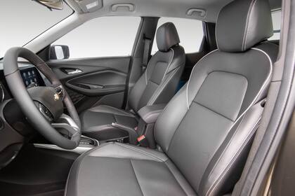 La postura frente al volante (idéntico al de Tracker) es más bien alta