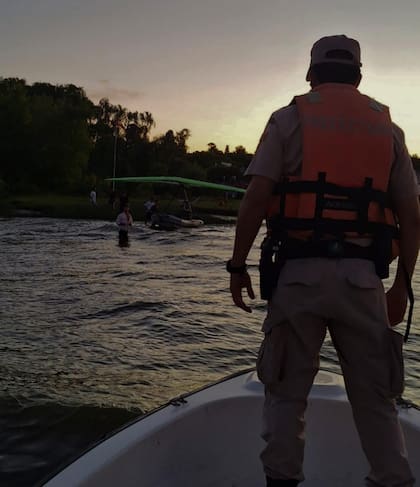 La Prefectura Naval secuestró una embarcación voladora en San Isidro