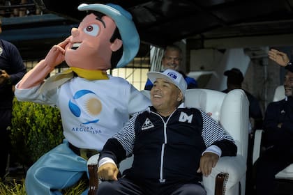 Sonriente, en su sillón favorito, también en la Copa Argentina