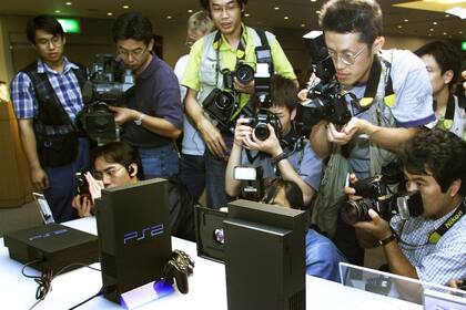 La prensa ante la PlayStation 2, el 4 de marzo de 2000
