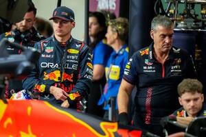 El pedido desesperado de Verstappen a boxes al no poder superar a Checo Pérez en Bakú