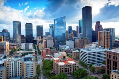 La presencia de empresas del Fortune 500 ha consolidado a Houston como un centro de innovación y oportunidades laborales