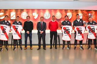 Gol en contra: seis meses atrás, River presentó cinco refuerzos y ya se fueron casi todos