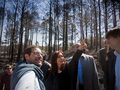 Cristina Kirchner junto a Martín Gill, cuando era rector de la Universidad de Villa María