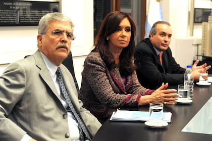 Cristina Kirchner, junto a Julio de Vido y José López
