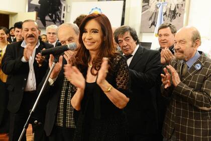 La presidenta Cristina Kirchner recibió a artistas en la Casa Rosada