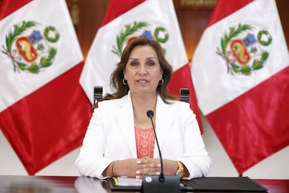 La presidenta de Perú, Dina Boluarte, en enero de 2023, antes de la cirugía