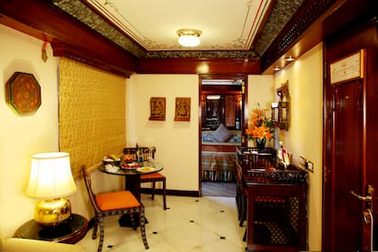 La Presidential Suite ocupa un coche entero y cuenta con living, dos habitaciones y dos baños.