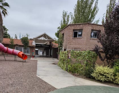 La primaria del colegio San Nicolás, de Chacras de Coria, donde se impulsó la movida