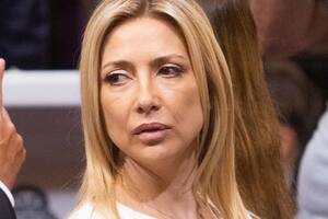 La primera dama Fabiola Yánez no entregó su celular a la Justicia española.