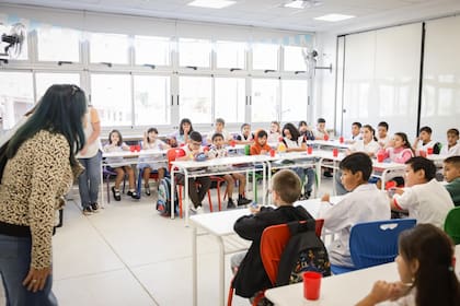 La primera escuela es un hito para el nuevo barrio Estación Buenos Aires, donde ya se mudaron 10.000 vecinos a más de 50 edificios.