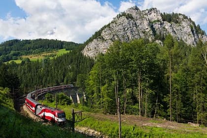 La primera línea ferroviaria del mundo en ser reconocida por la UNESCO