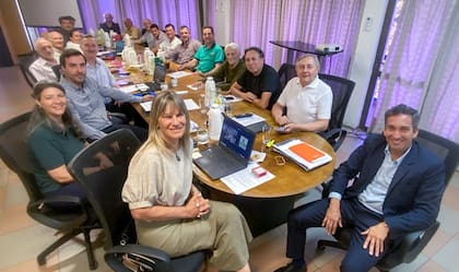 La primera reunión de Rodrigo Correa al frente del organismo contó con asistencia plena del directorio. Los representantes de la industria (dos) no avalaron la suba de la estampilla 7 pesos a $32 por kilo