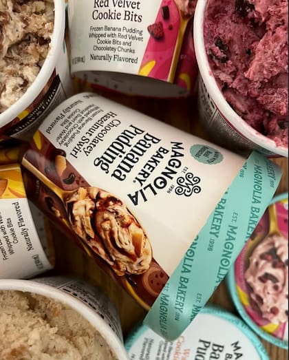 La primera sucursal de Magnolia Bakery se inauguró en 1996 en la esquina de 401 Bleecker Street con W 11th Street