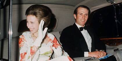 La princesa Ana y su primer esposo Mark Philips del que se divorció en 1992